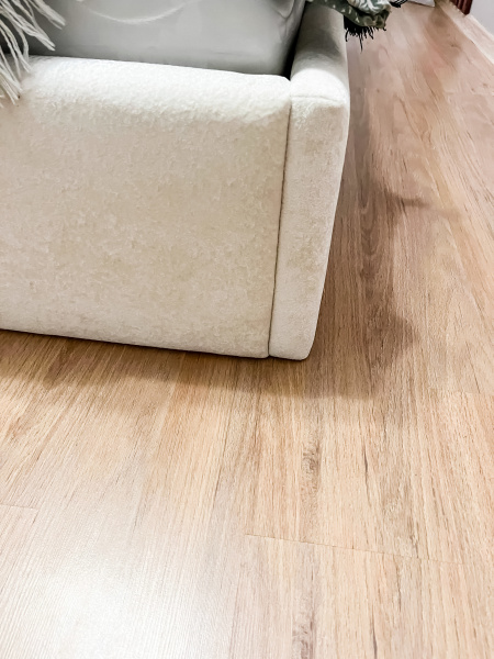 Мягкая премиальная кровать Мона